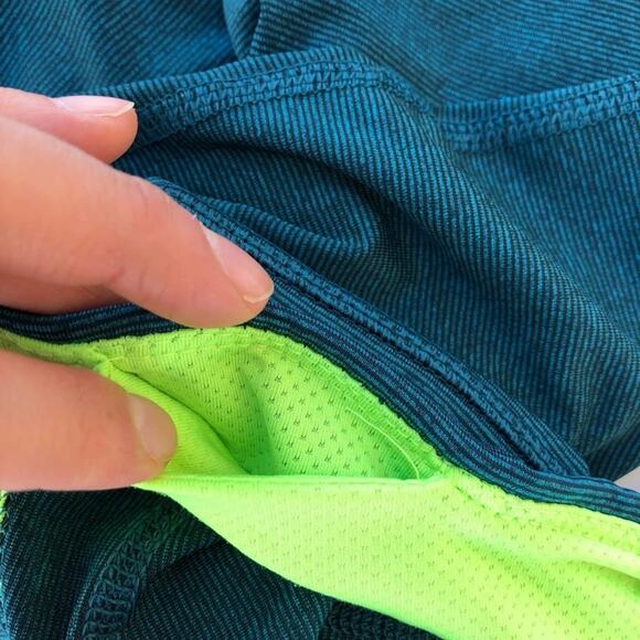 Marika Sport • Blue Green Mini Striped Crops Small - Picture 4 of 4